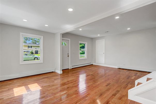 Empty room, Interior, Recessed Lighting, Wood Texture Flooring