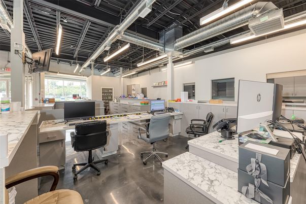 Home Office, Interior
