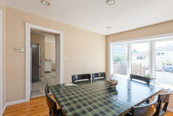 Dining room, Interior, Recessed Lighting, Wood Texture Flooring