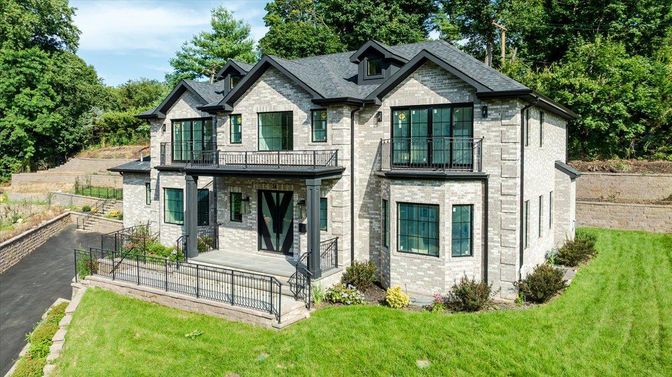 Exterior, Facade, Brick Traditional