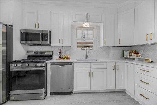 Interior, Kitchen, Stainless Steel Appliances, Wood Texture Flooring