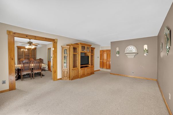 Dining room, Interior
