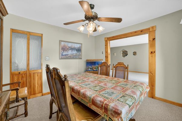 Dining room, Interior