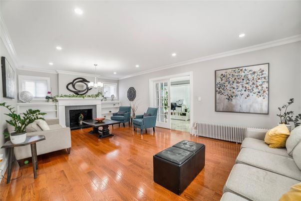 Fireplace, Interior, Living room, Pendant Lights, Recessed Lighting, Wood Texture Flooring