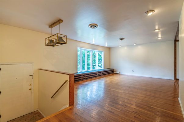 Empty room, Interior, Pendant Lights, Recessed Lighting, Wood Texture Flooring