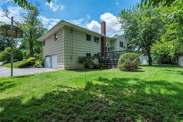 Backyard, Detached Garage, Exterior