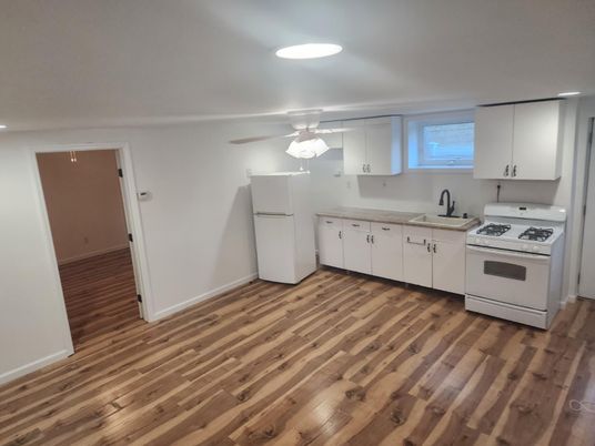 Interior, Kitchen, Recessed Lighting, Wood Texture Flooring