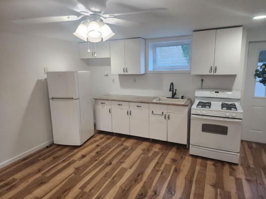 Interior, Kitchen, Recessed Lighting, Wood Texture Flooring