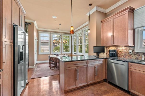 Dining room, Interior, Kitchen, Pendant Lights, Recessed Lighting, Wood Texture Flooring