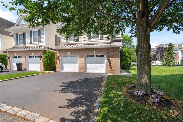 Attached, Exterior, Facade, Brick Facade, Farmhouse