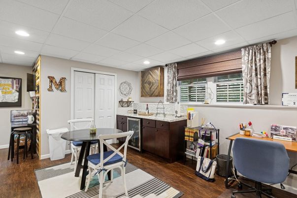 Home Office, Interior, Recessed Lighting, Wood Texture Flooring