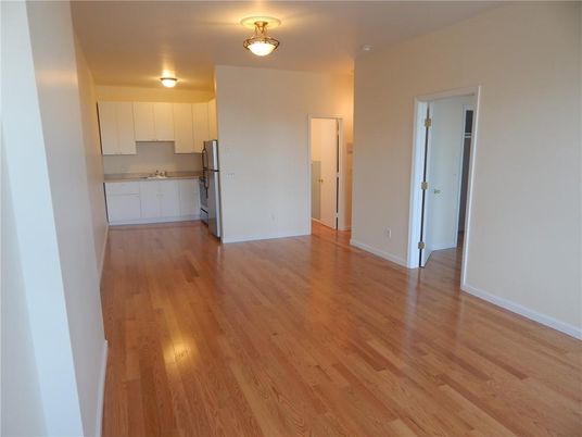 Empty room, Interior, Kitchen, Wood Texture Flooring