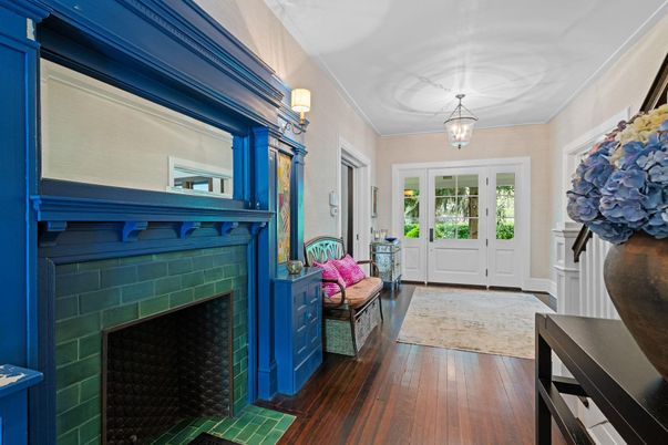 Fireplace, Interior, Pendant Lights, Wood Texture Flooring