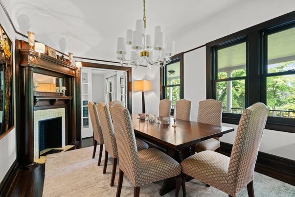 Chandelier, Dining room, Fireplace, Interior, Wood Texture Flooring