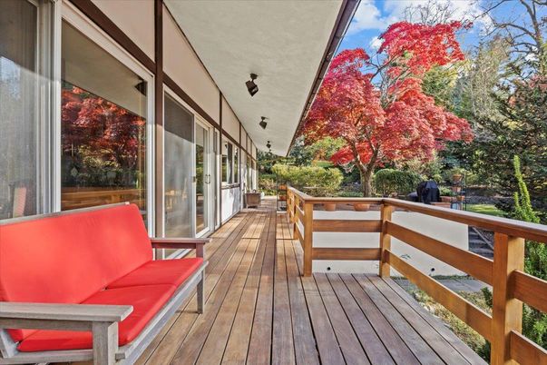 Exterior, Wood Texture Flooring