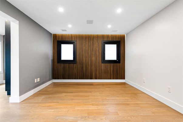 Empty room, Interior, Recessed Lighting, Wood Texture Flooring, Wooden Walls