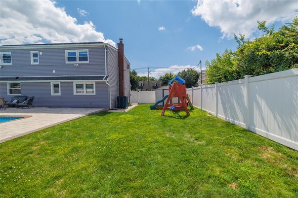 Backyard, Exterior, Playground