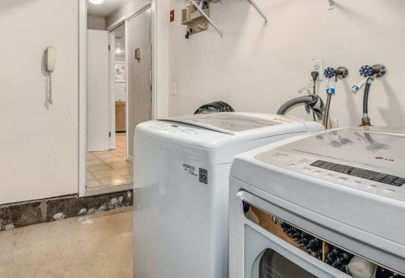 Interior, Washer