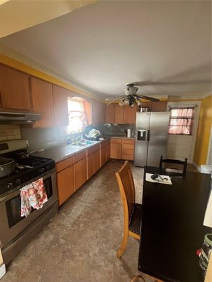 Dining room, Interior, Kitchen, Stainless Steel Appliances