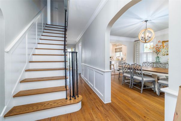 Chandelier, Dining room, Interior, Pendant Lights, Wood Texture Flooring