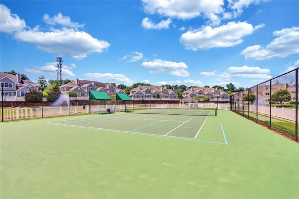 Exterior, Tennis Courts