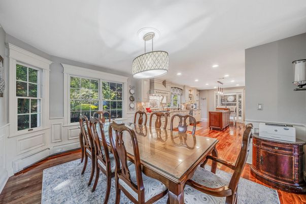Dining room, Interior, Kitchen, Recessed Lighting, Wood Texture Flooring