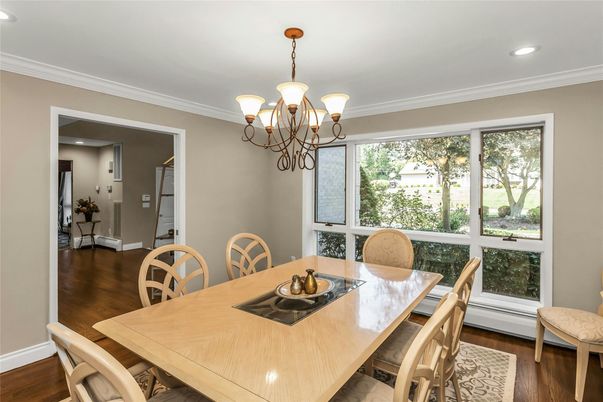 Chandelier, Dining room, Interior, Recessed Lighting, Wood Texture Flooring