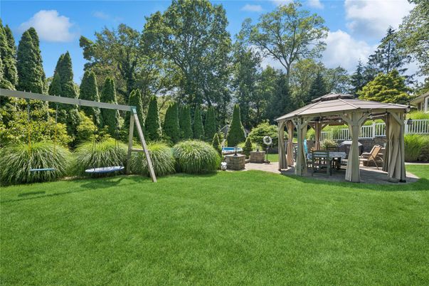 Backyard, Exterior, Playground