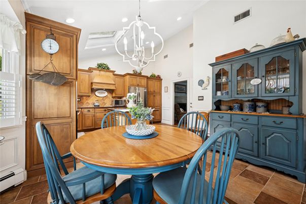 Chandelier, Dining room, Interior, Kitchen, Pendant Lights, Recessed Lighting