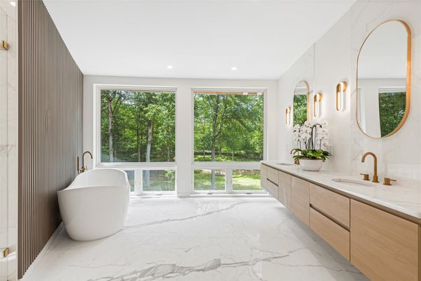 Bathroom, Dual Sink Vanities, Free Standing Baths, Interior, Marble, Recessed Lighting