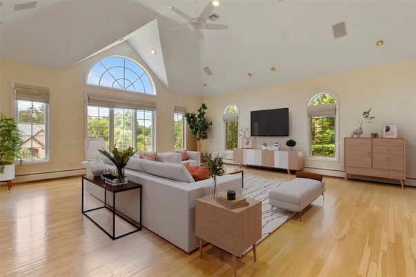 Interior, Living room, Recessed Lighting, Wood Texture Flooring