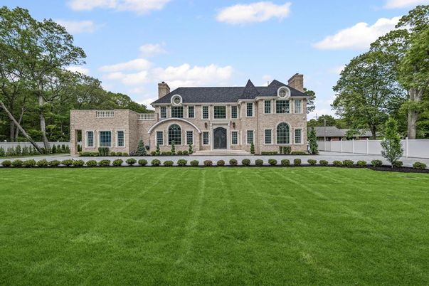 Backyard, Exterior, Facade, French Provincial