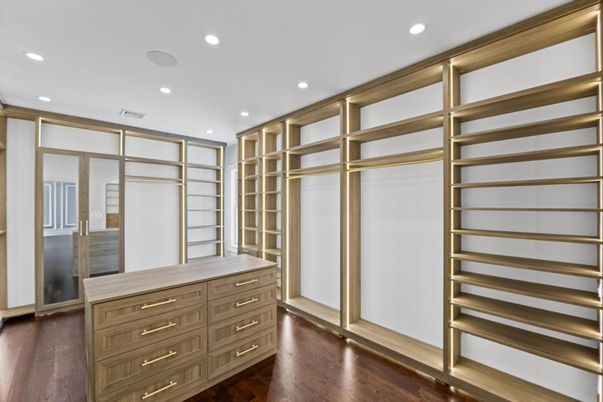 Interior, Recessed Lighting, Walk-in Closets, Wood Texture Flooring