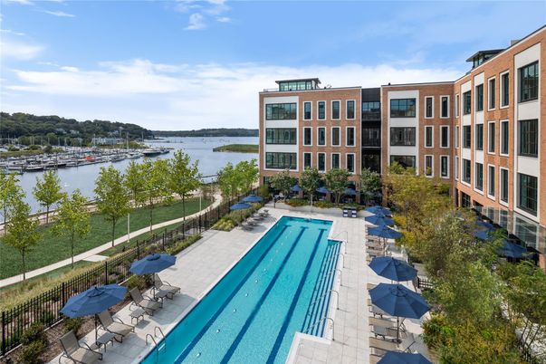 Exterior, Pool, Water