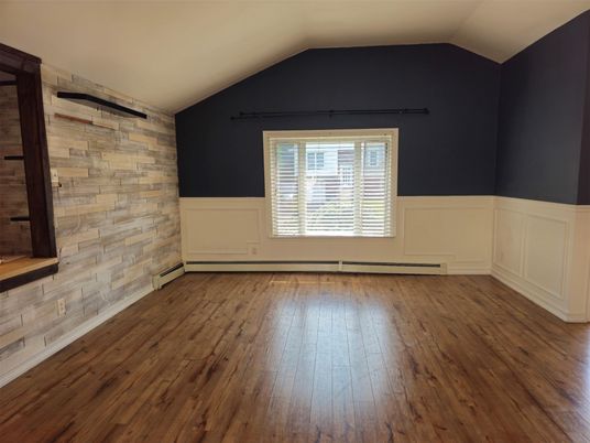 Empty room, Interior, Wood Texture Flooring, Wooden Walls