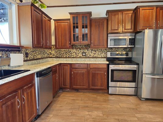 Interior, Kitchen, Stainless Steel Appliances, Wood Texture Flooring