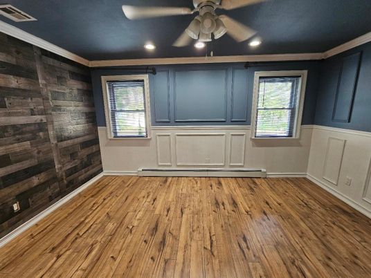 Empty room, Interior, Recessed Lighting, Wood Texture Flooring, Wooden Walls