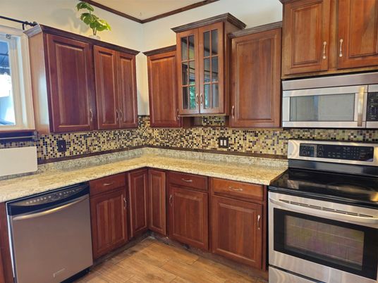 Interior, Kitchen, Stainless Steel Appliances, Wood Texture Flooring