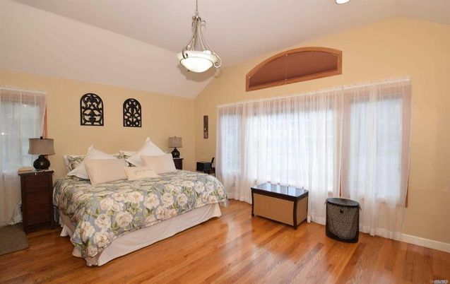 Bedroom, Interior, Pendant Lights, Recessed Lighting, Wood Texture Flooring