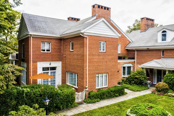Exterior, Facade, Brick Facade, Brick Traditional
