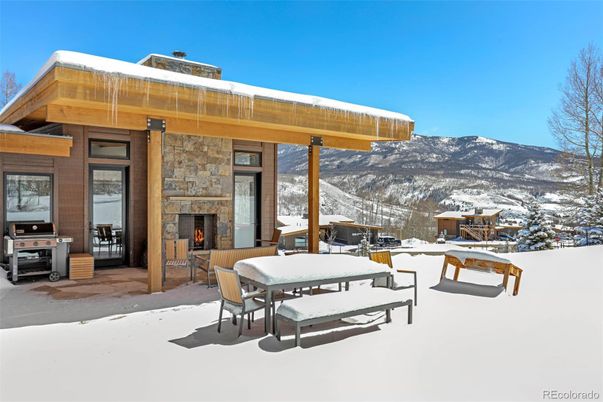 Exterior, Fireplace