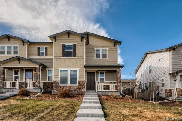 Exterior, Facade, American Craftsman