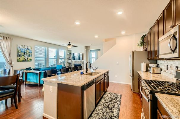Dining room, Interior, Kitchen, Recessed Lighting, Wood Texture Flooring
