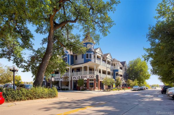 Exterior, Facade, Queen Anne Victorian