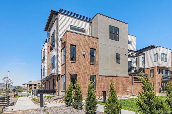Exterior, Facade, Brick Facade, Rowhouse