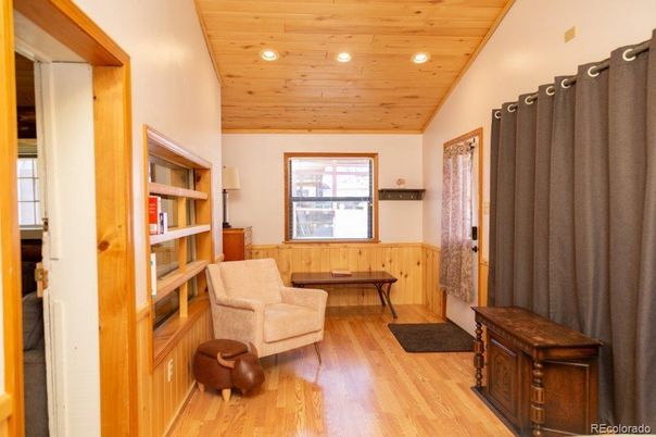 Interior, Recessed Lighting, Wooden Ceilings, Wood Texture Flooring