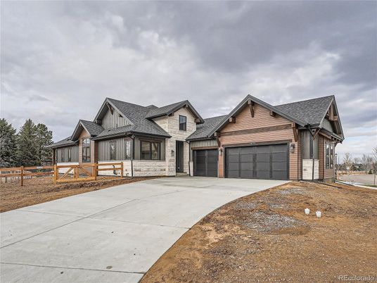Attached, Exterior, Facade, Log Home