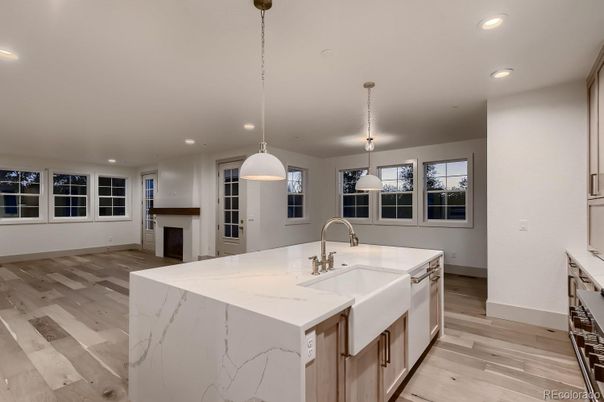 Fireplace, Interior, Kitchen, Pendant Lights, Recessed Lighting, Wood Texture Flooring