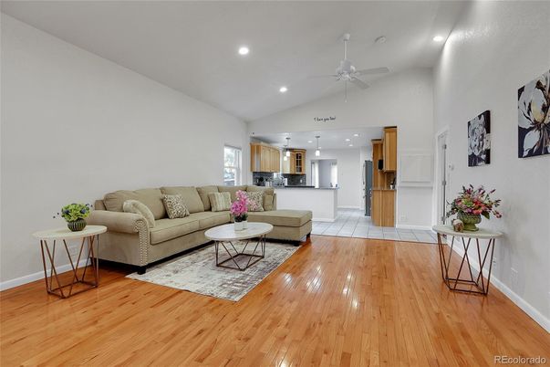 Interior, Kitchen, Living room, Pendant Lights, Recessed Lighting, Wood Texture Flooring