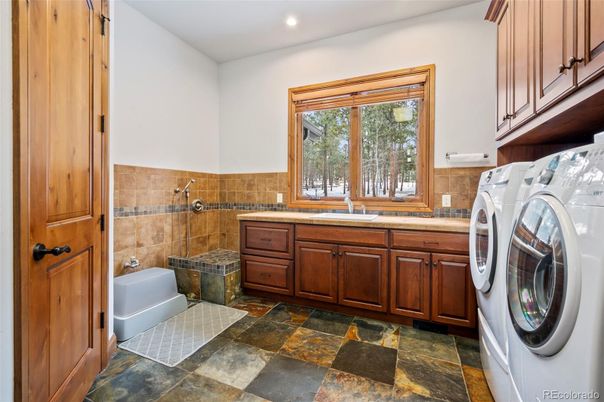 Interior, Recessed Lighting, Washer